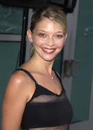 Amanda Detmer